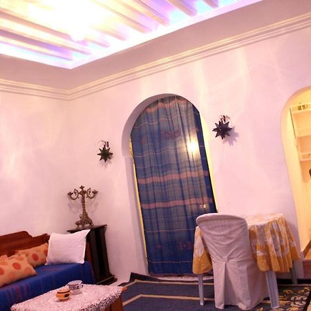 Comfortable Apartment Near Central Tunis With Terrace Kültér fotó