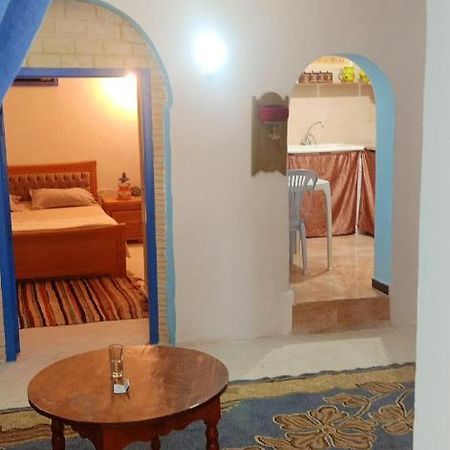 Comfortable Apartment Near Central Tunis With Terrace Kültér fotó