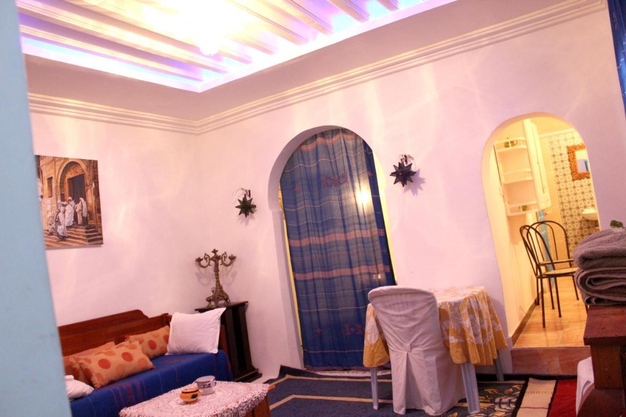 Comfortable Apartment Near Central Tunis With Terrace Kültér fotó