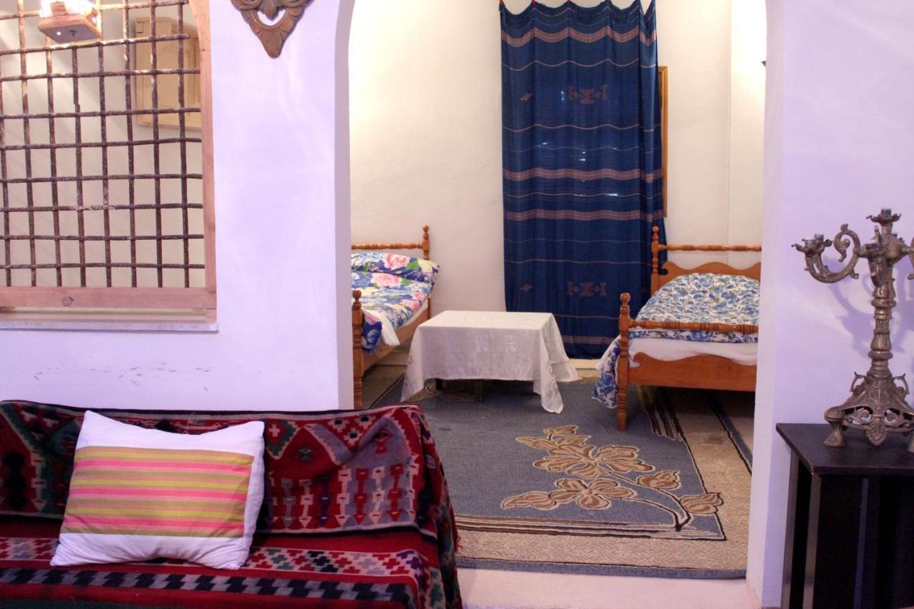 Comfortable Apartment Near Central Tunis With Terrace Kültér fotó